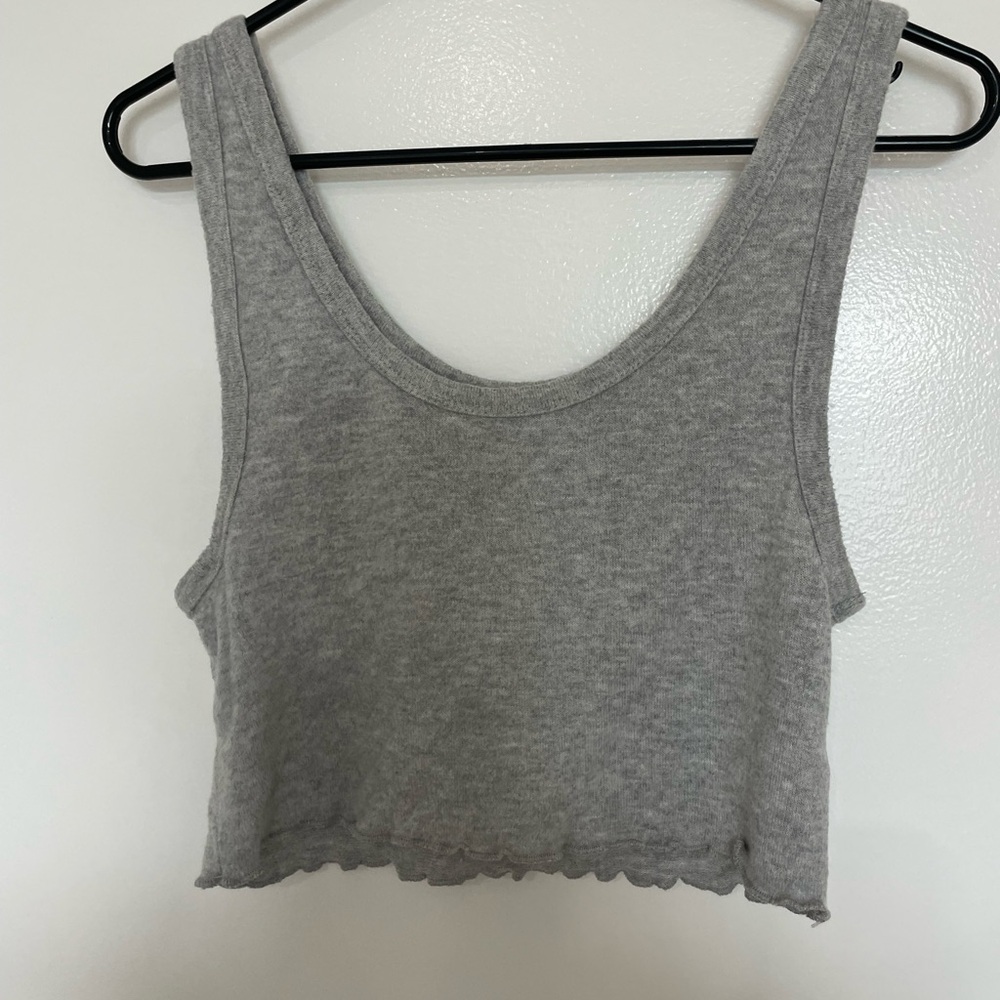 Gray Sleeveless Crop Top